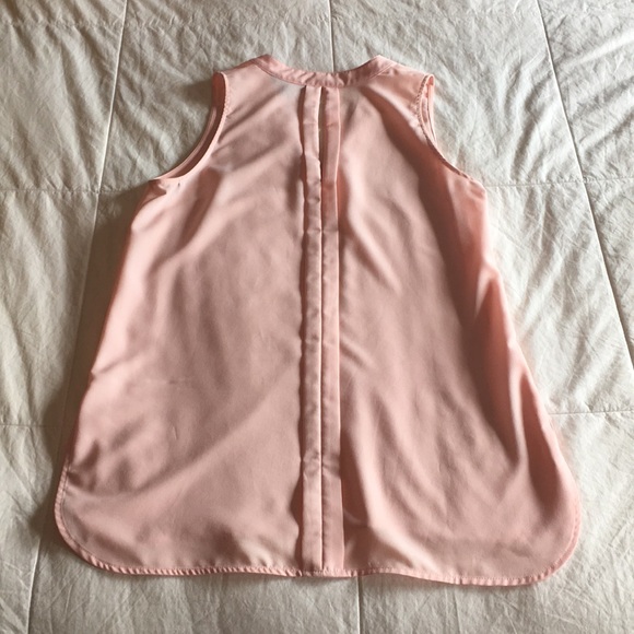 Sleeveless top. - Picture 2 of 2